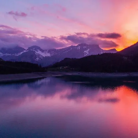 Oeschinensee ロッジ