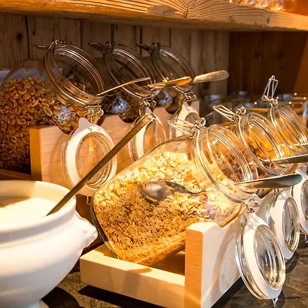 Lodge Oeschinensee *